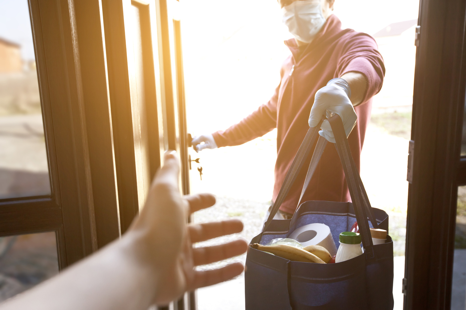 4 Ways to Streamline High Volume Hiring for Grocery Delivery Drivers