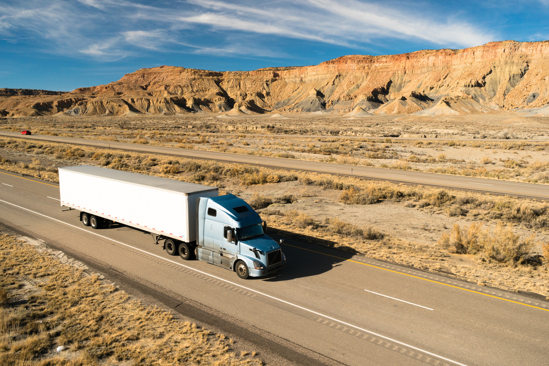 3 Unique Ways to Improve your Truck Driver Benefits Package