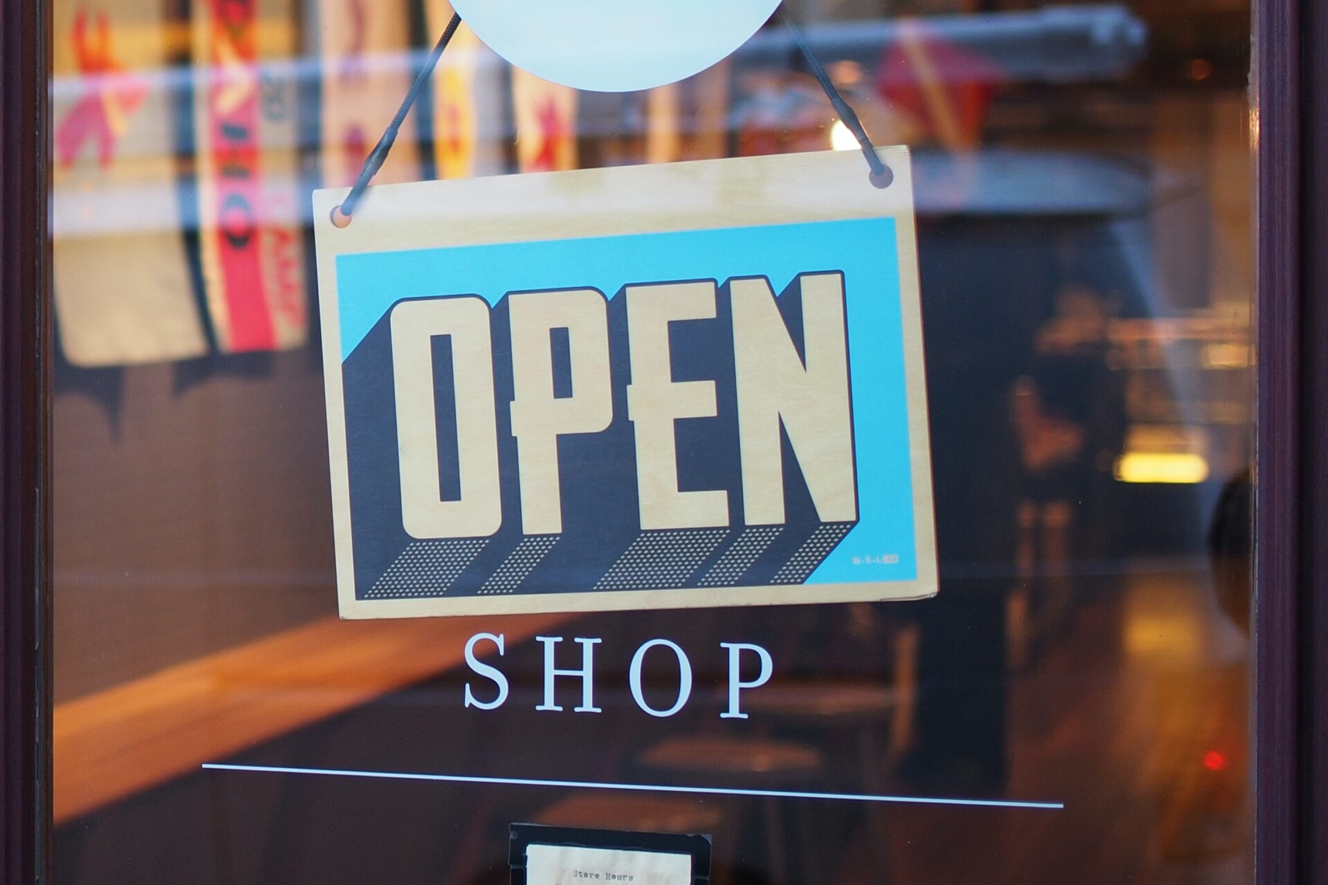 ‘Tis the season for talent: 5 tips for retail seasonal hiring